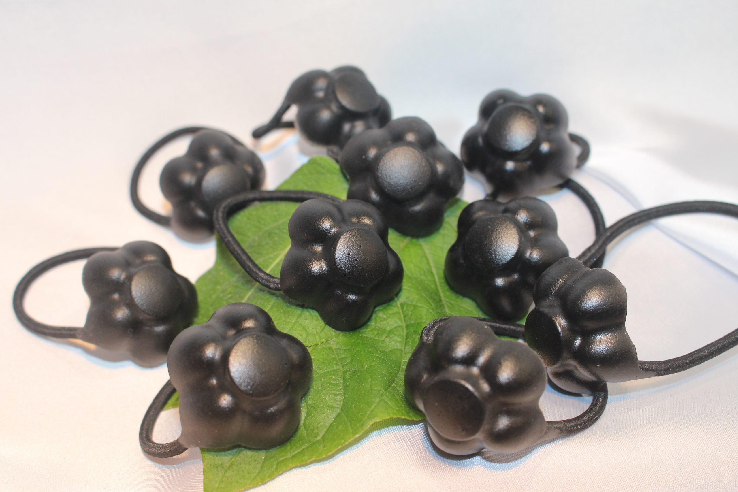 SHUNGITE Water Purification Toggles, Creates Healing, Delicious Softer water Instantly, Easy to use on taps, shower-heads and out and about on your water bottle. - Image 3